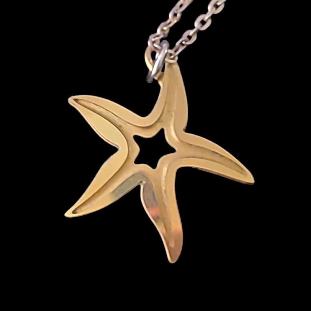 Leighton Lam Signed Ho'ku Kai Star‎ Fish Necklace 18k Gold Plated 18" Hawaiian